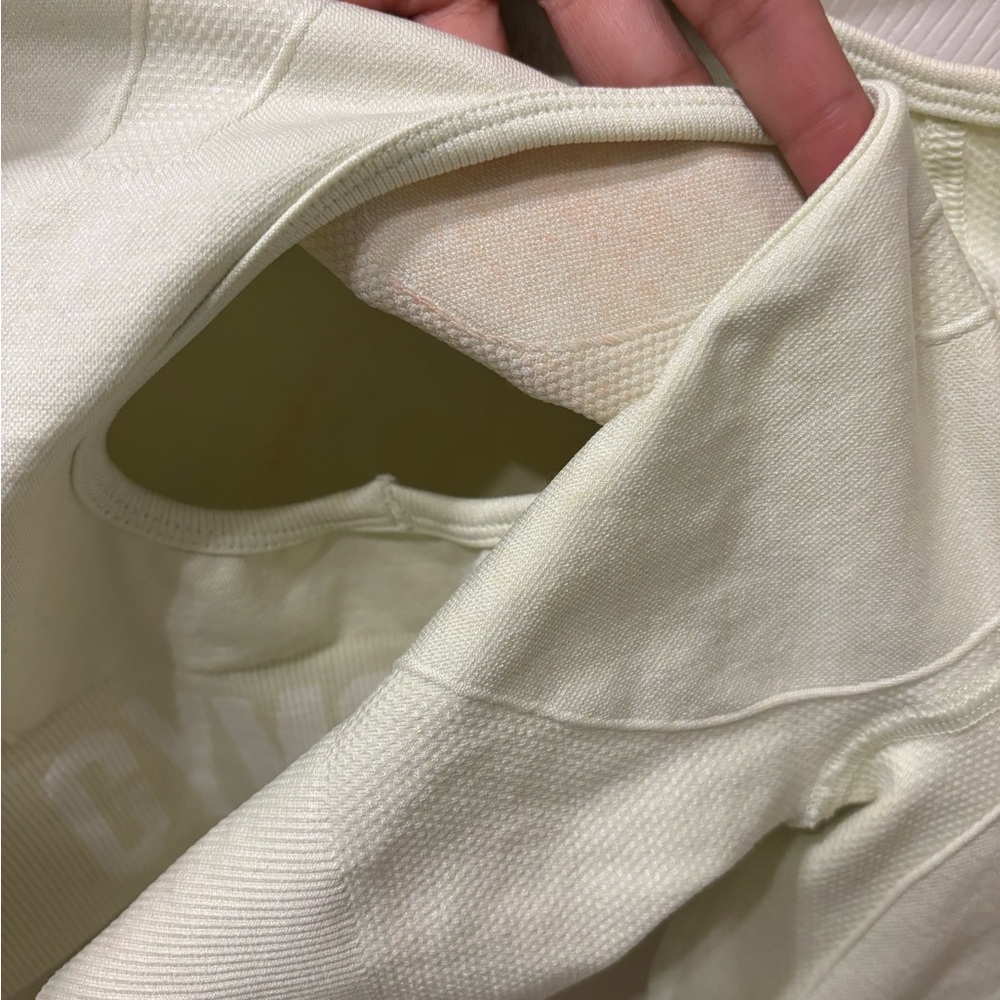 Gymshark top - Picture 5 of 5